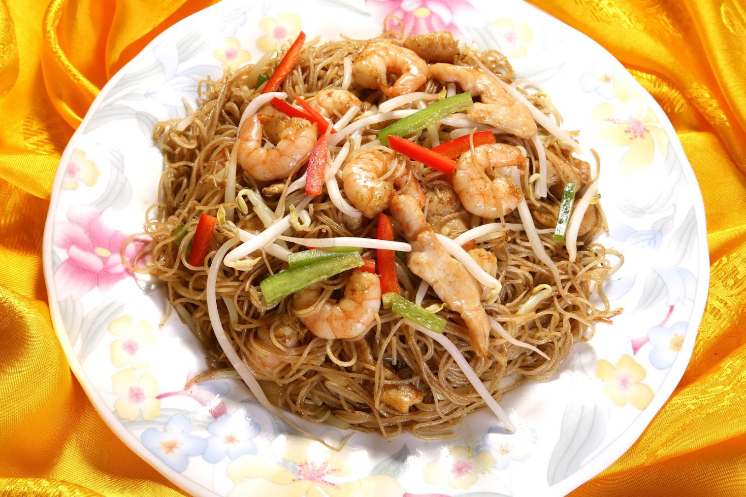 Nouilles Shanghai (Chicken et crevettes) 